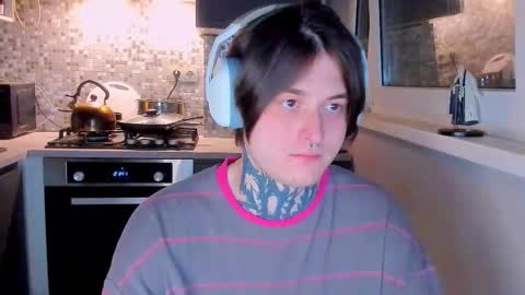 _torfin_ online show from March 14, 2026, 10:26 pm