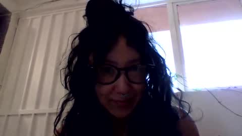 _tutti_frutti_ online show from December 16, 2024, 9:52 pm