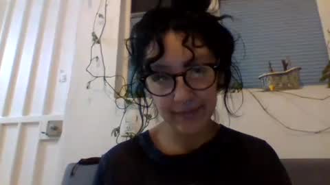 _tutti_frutti_ online show from December 26, 2024, 1:29 am