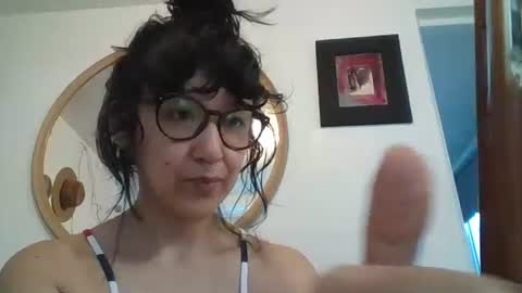 _tutti_frutti_ online show from January 15, 2026, 11:19 pm