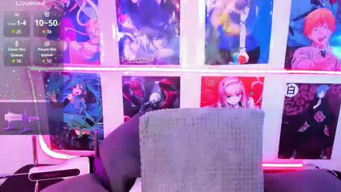 Snapshot of _urcutekitty chatting on November 12, 2025, 3:07 am online show from November 12, 2025, 3:07 am