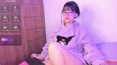 Snapshot of _urcutekitty chatting on May 13, 2026, 6:00 am online show from May 13, 2026, 6:00 am