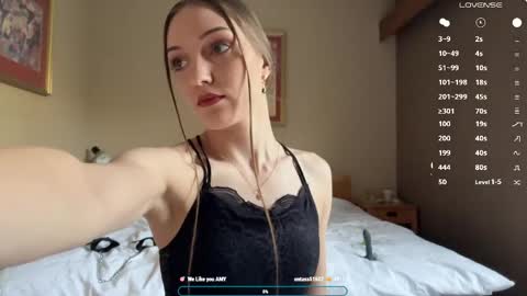 Velvet online show from May 10, 2026, 6:24 pm