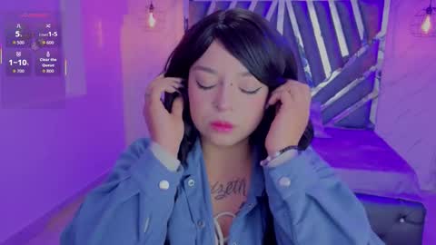 Snapshot of _vermell_ chatting on February 10, 2026, 10:58 pm Vermeil online show from February 10, 2026, 10:58 pm