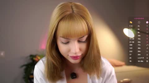 Viola online show from November 4, 2025, 7:02 pm