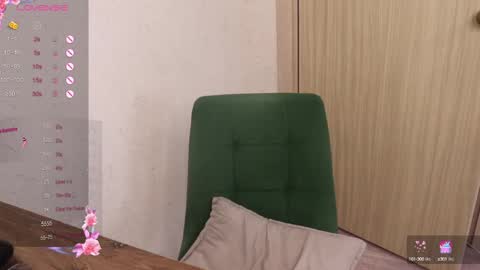 Alis online show from March 3, 2025, 8:27 am