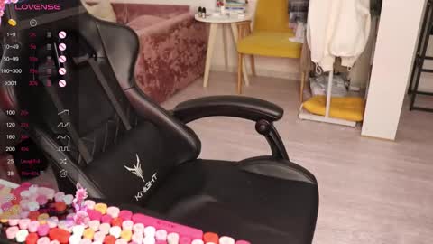 Alis online show from March 26, 2026, 8:42 am