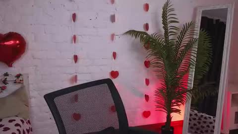 Wendy online show from February 8, 2025, 7:38 pm