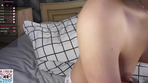 Snapshot of _wicked_game chatting on February 21, 2025, 10:17 am Anna online show from February 21, 2025, 10:17 am