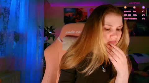 Enni online show from February 19, 2026, 7:15 am