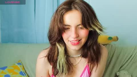 Snapshot of _yourcherrybomb chatting on January 19, 2025, 5:05 am _yourcherrybomb online show from January 19, 2025, 5:05 am