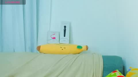 Snapshot of _yourcherrybomb chatting on January 23, 2025, 4:19 am _yourcherrybomb online show from January 23, 2025, 4:19 am