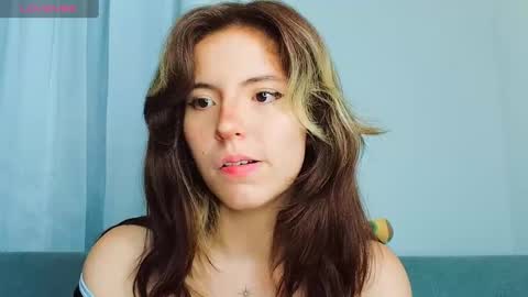 Snapshot of _yourcherrybomb chatting on February 1, 2025, 8:18 am _yourcherrybomb online show from February 1, 2025, 8:18 am