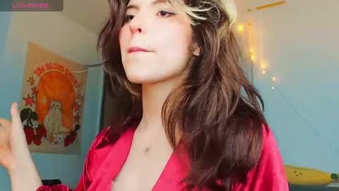 Snapshot of _yourcherrybomb chatting on February 18, 2025, 4:04 am _yourcherrybomb online show from February 18, 2025, 4:04 am