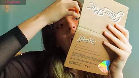 Snapshot of _yourcherrybomb chatting on February 28, 2025, 3:37 am _yourcherrybomb online show from February 28, 2025, 3:37 am