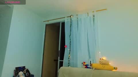 Snapshot of _yourcherrybomb chatting on March 2, 2025, 8:38 am _yourcherrybomb online show from March 2, 2025, 8:38 am