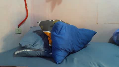 Snapshot of _yourmyonlyb_22 chatting on January 18, 2025, 5:20 am cherry online show from January 18, 2025, 5:20 am