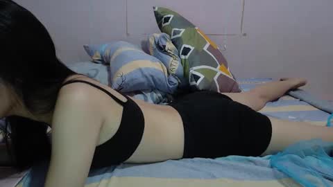 Snapshot of _yourmyonlyb_22 chatting on October 1, 2025, 10:49 pm cherry online show from October 1, 2025, 10:49 pm