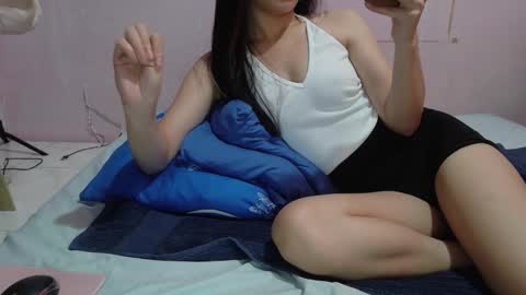 Snapshot of _yourmyonlyb_22 chatting on December 16, 2025, 12:15 am cherry online show from December 16, 2025, 12:15 am