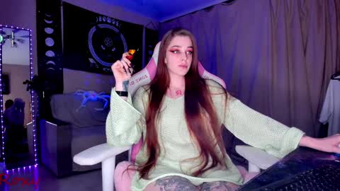 Snapshot of _yourwetdreams_ chatting on January 11, 2025, 5:41 am Roxy online show from January 11, 2025, 5:41 am