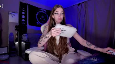 Snapshot of _yourwetdreams_ chatting on September 8, 2025, 5:12 pm Roxy online show from September 8, 2025, 5:12 pm