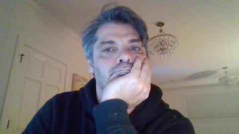 Snapshot of _zeus____ chatting on February 10, 2025, 3:57 am Zeus online show from February 10, 2025, 3:57 am