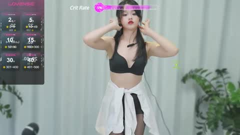 Snapshot of _zizi_ chatting on February 12, 2025, 9:11 pm _zizi_ online show from February 12, 2025, 9:11 pm