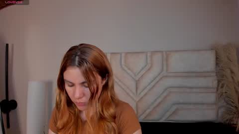 Zoe  online show from July 14, 2026, 12:44 pm