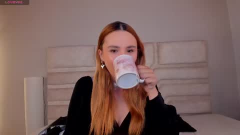 Zoe  online show from August 1, 2026, 12:48 pm