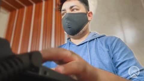 Sleepy owl online show from October 2, 2025, 8:10 am