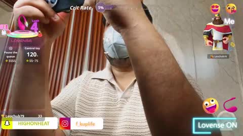 Sleepy owl online show from March 26, 2026, 6:52 am