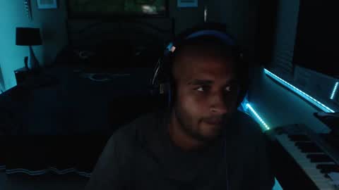 a4orce online show from October 9, 2025, 12:19 am