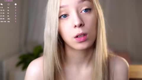 Luna online show from February 26, 2026, 1:37 am