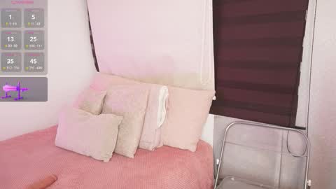 Snapshot of a__vanellopecute chatting on September 28, 2025, 8:42 am Alexandra online show from September 28, 2025, 8:42 am