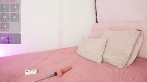 Snapshot of a__vanellopecute chatting on November 1, 2025, 9:22 am Alexandra online show from November 1, 2025, 9:22 am