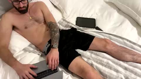 Snapshot of a_long_shlong chatting on April 11, 2026, 3:00 am A Long Shlong online show from April 11, 2026, 3:00 am