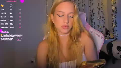 Snapshot of a_nice chatting on July 20, 2026, 10:23 pm Anice online show from July 20, 2026, 10:23 pm