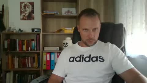 Long distance cumshot online show from November 13, 2025, 9:30 am