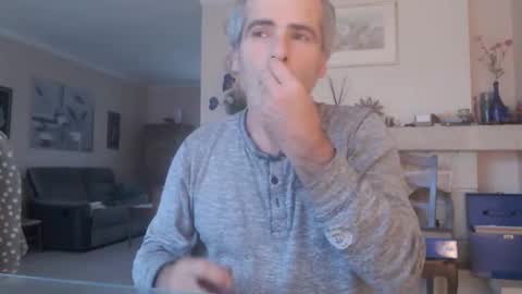 Snapshot of aalex1717 chatting on October 23, 2025, 6:45 am Aalex1717 online show from October 23, 2025, 6:45 am