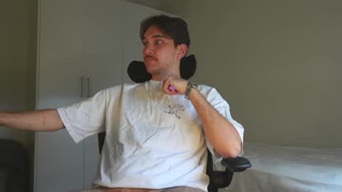 Alex online show from April 16, 2026, 4:08 pm