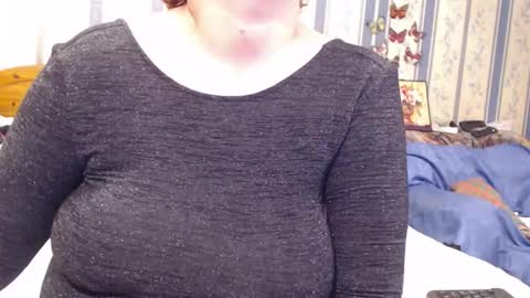 NINA online show from September 23, 2025, 7:06 pm