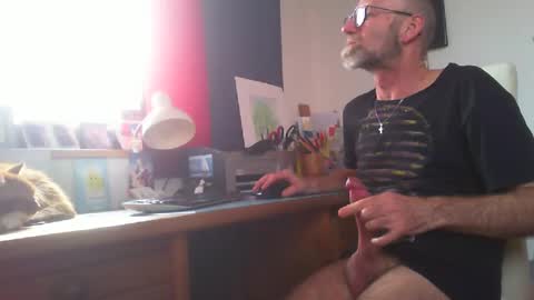 Snapshot of aamigo68 chatting on February 18, 2025, 2:27 pm Amigo68 online show from February 18, 2025, 2:27 pm