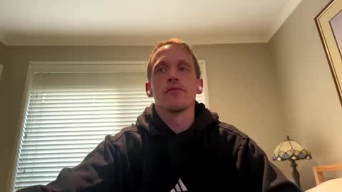 Kris online show from April 19, 2026, 7:29 am