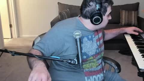 Snapshot of aaroleplayer chatting on May 10, 2026, 1:44 am Aaron online show from May 10, 2026, 1:44 am