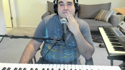 Snapshot of aaroleplayer chatting on May 21, 2026, 10:39 pm Aaron online show from May 21, 2026, 10:39 pm