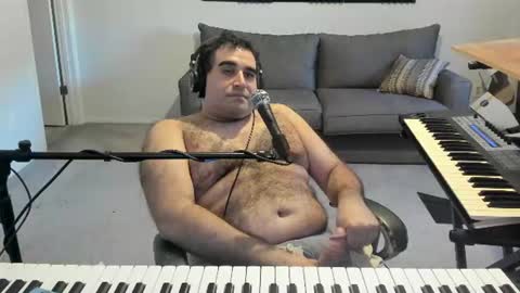 Snapshot of aaroleplayer chatting on June 18, 2026, 11:42 pm Aaron online show from June 18, 2026, 11:42 pm