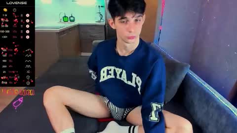 Aaron Bang online show from October 12, 2025, 1:26 am