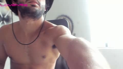 aaron_haren1 online show from September 11, 2025, 9:37 pm