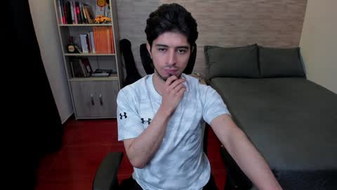 Aaron online show from February 3, 2025, 9:07 pm