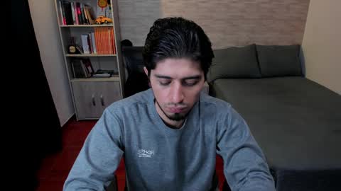 Aaron online show from February 11, 2025, 8:52 pm